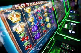 Philippines player browsing phtaya ph slot games on a mobile device